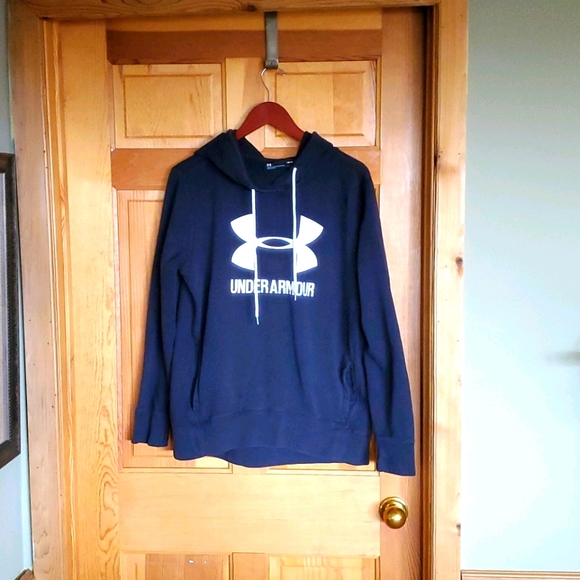 Under Armour Tops - Under Armour Sz L. Black Hoodie
